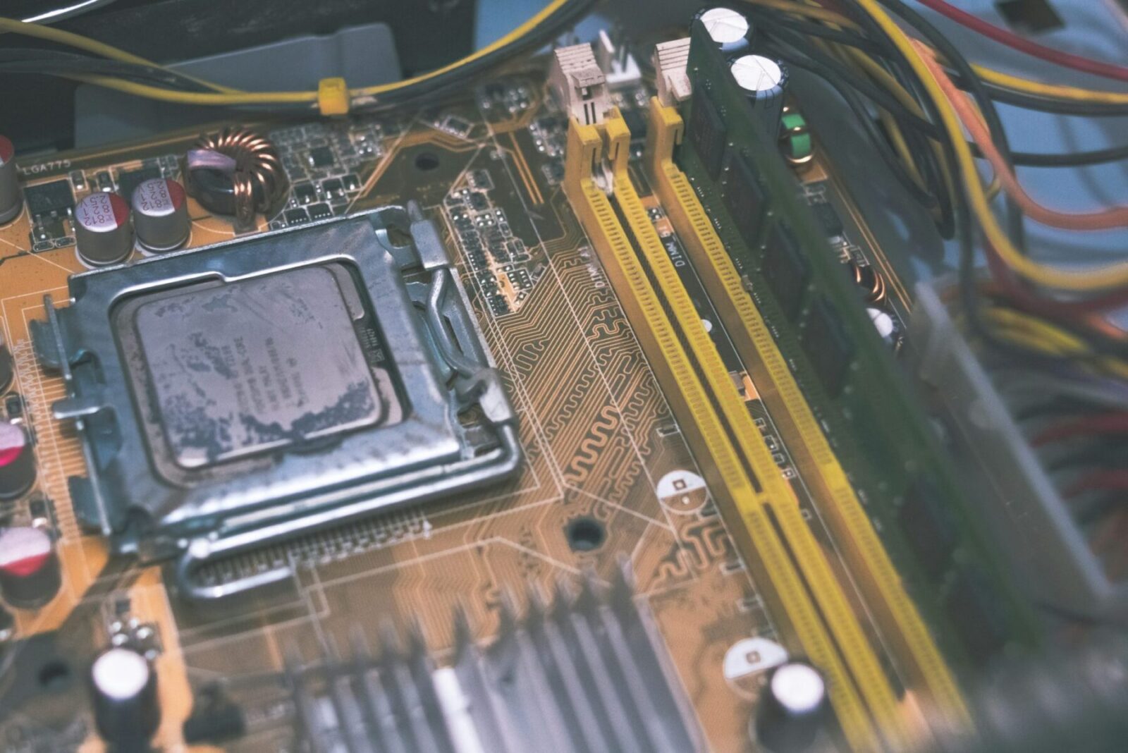 Surchauffe de CPU en Gaming : Solutions Efficaces pour un Meilleur Rendement
